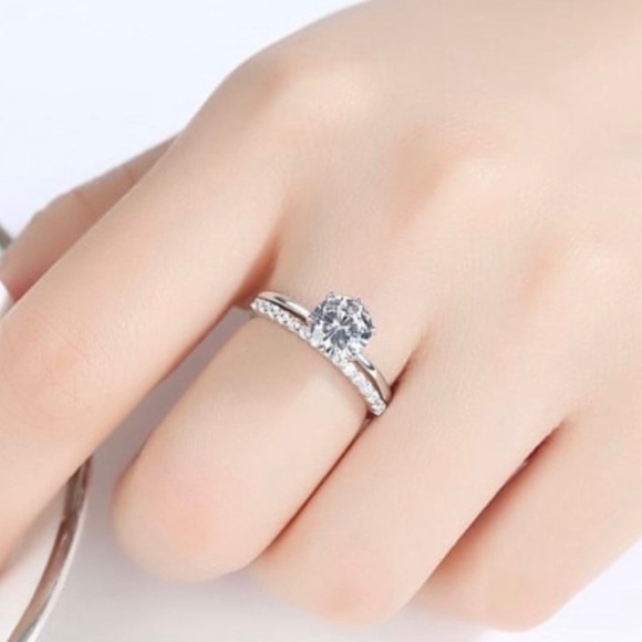 925 Sterling Silver Stackable Created Moissanite Ring - Picture 4 of 7